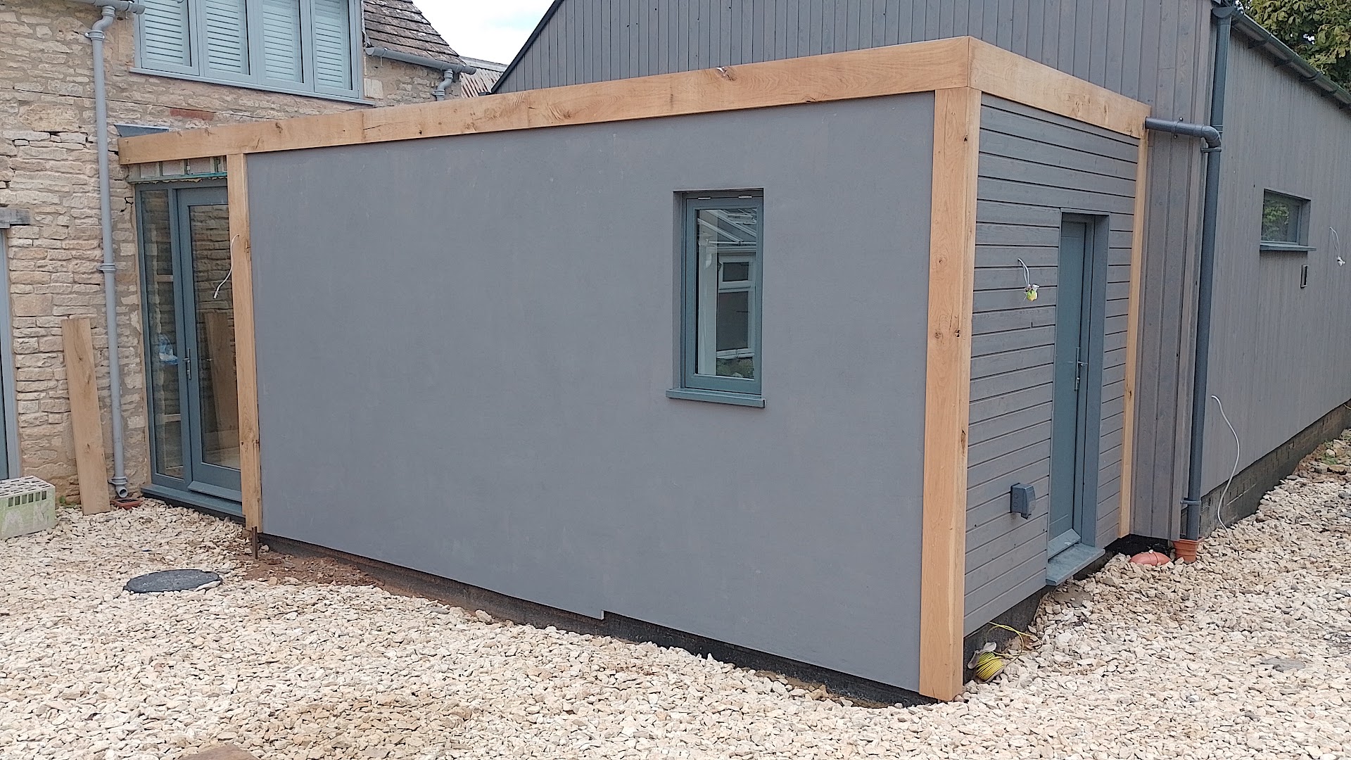 P D Godden Plastering — Photos 5